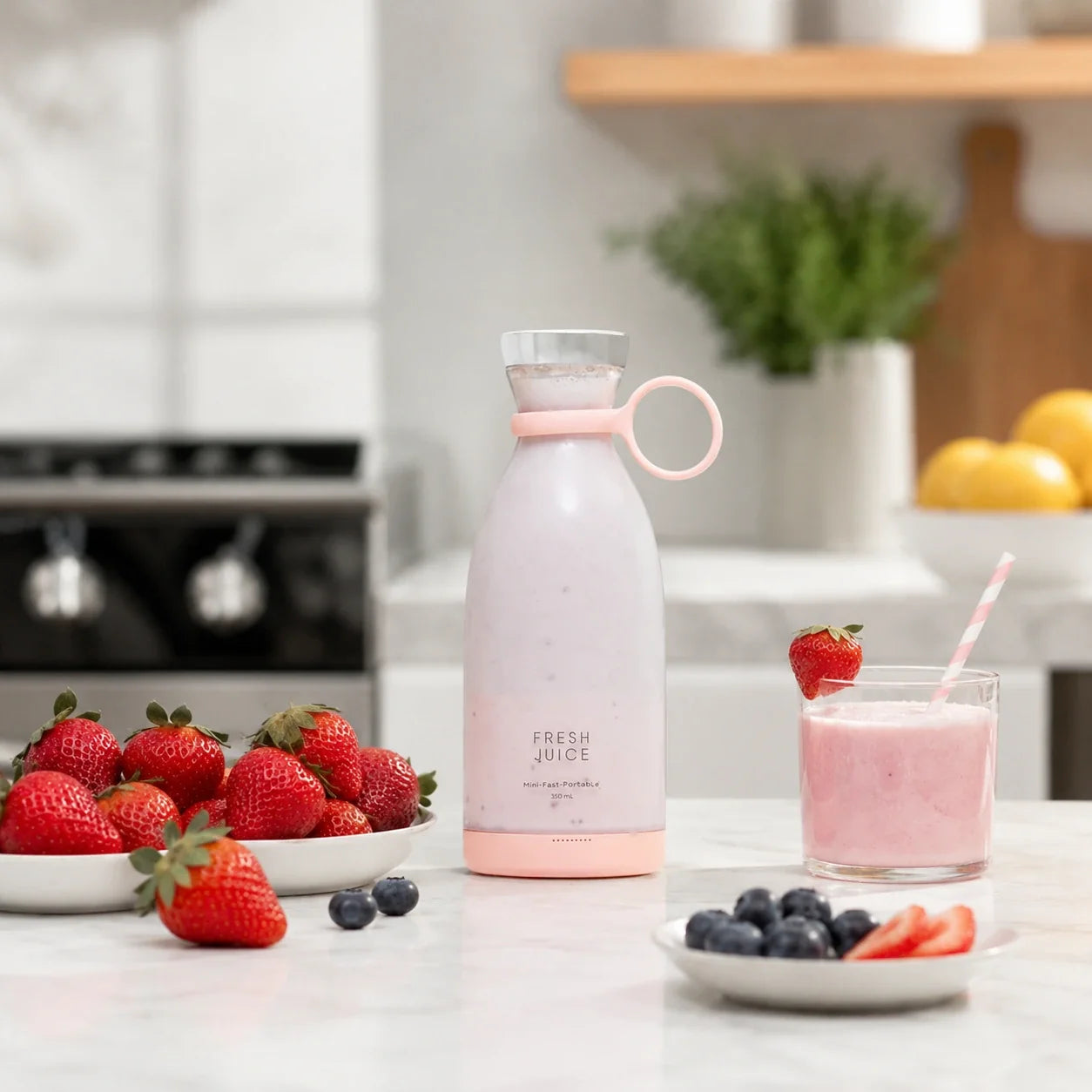 Portable USB Rechargeable Juicing Cup Personal Blender for Smoothies Shakes Fresh Fruit Drinks On-the-Go Mini Blender | Thomler