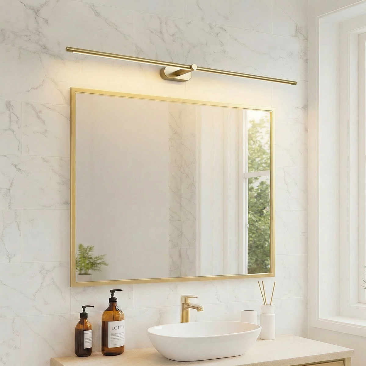 LED Vanity Light Bar for Bathroom Mirror – Minimalist Metal Wall Sconce with Warm White Lighting | Thomler