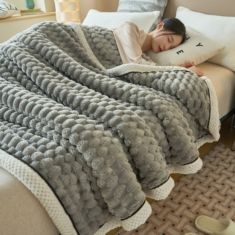 Reversible Plush Throw Blanket - Ultra Soft Coral Fleece - Queen & Full Size - Lightweight Polyester - Cozy Cover for Couch Sofa Bed | Thomler