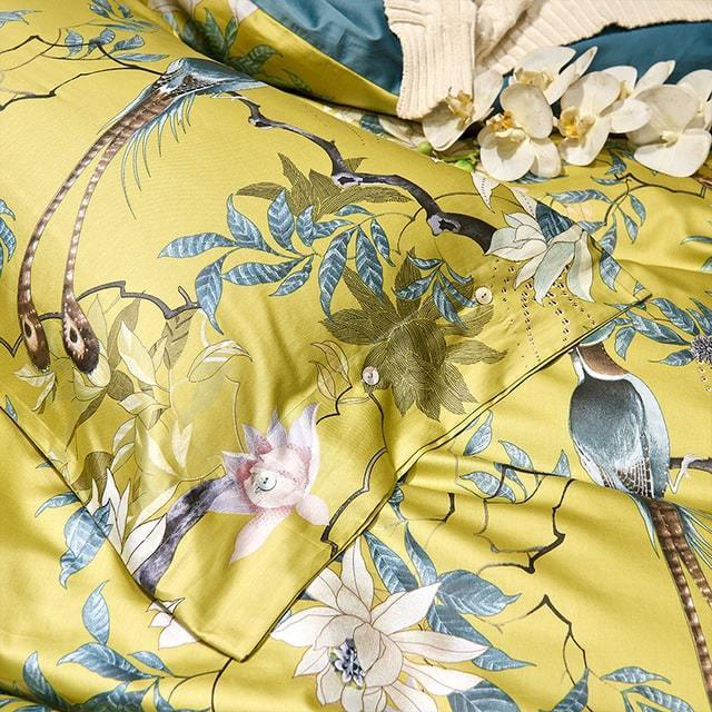 Lush Jungle Bird Sateen Bedding Collection – 500 Thread Count Premium Egyptian Cotton Duvet Set for Year-Round Comfort | Thomler