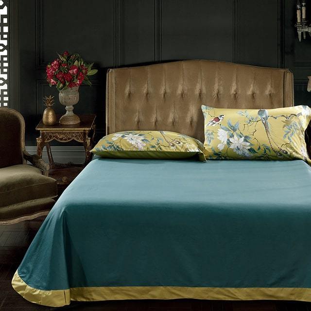 Lush Jungle Bird Sateen Bedding Collection – 500 Thread Count Premium Egyptian Cotton Duvet Set for Year-Round Comfort | Thomler