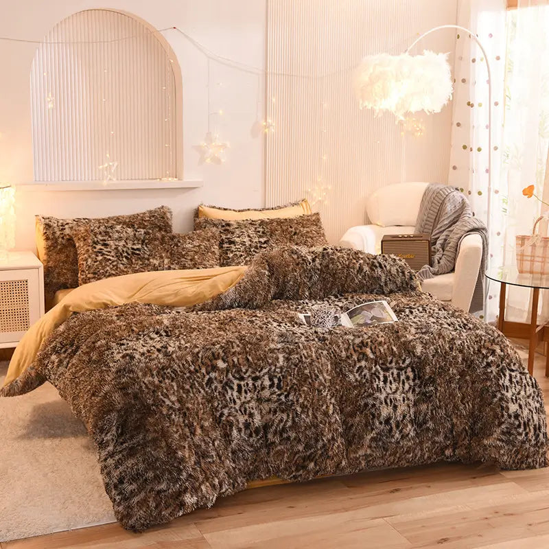 Ultra-Soft Sherpa Fleece Comforter Set – Plush Cloud-Like Warmth for Winter Nights | Thomler