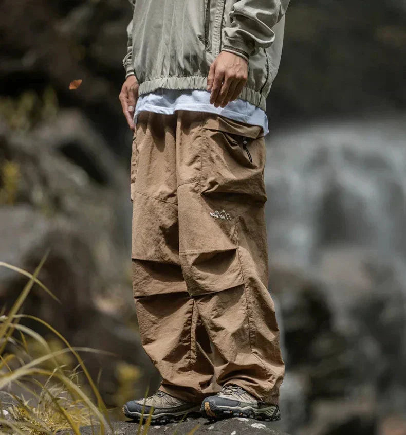 Rain-Ready Cargo Pants for Women – Waterproof Outdoor Trousers with Relaxed Fit for Hiking, Travel & Everyday Wear | Thomler