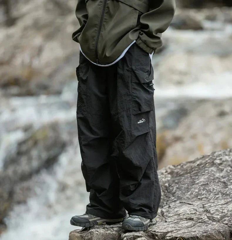 Rain-Ready Cargo Pants for Women – Waterproof Outdoor Trousers with Relaxed Fit for Hiking, Travel & Everyday Wear | Thomler