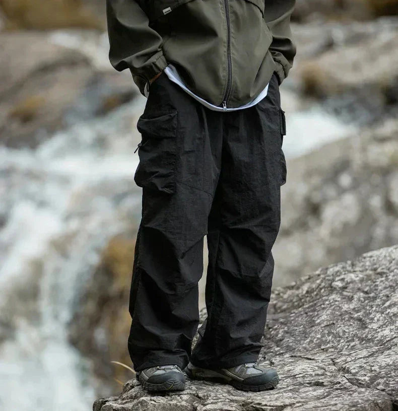 Rain-Ready Cargo Pants for Women – Waterproof Outdoor Trousers with Relaxed Fit for Hiking, Travel & Everyday Wear | Thomler