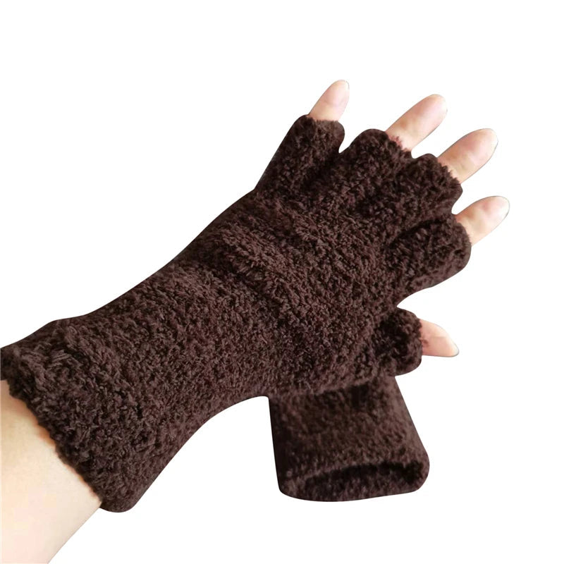 Plush-Lined Convertible Knit Handwarmers for Touchscreen Use | Thomler
