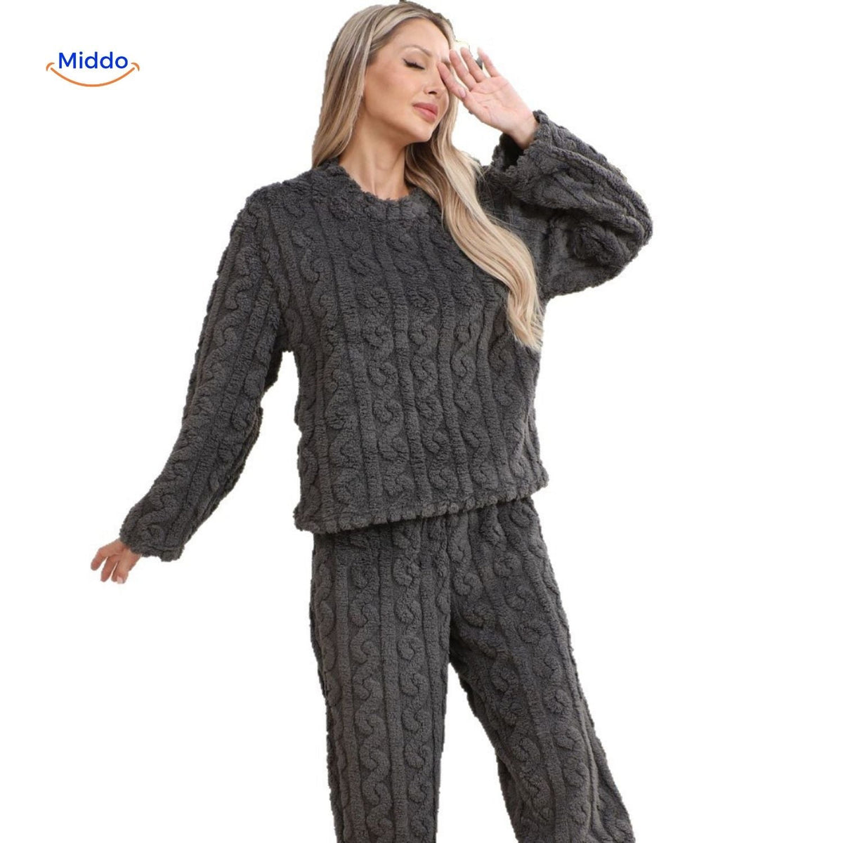 Plush Fleece Pajama Set – Long Sleeve Top & Pants for Women – Winter Loungewear for Cozy Nights at Home | Thomler