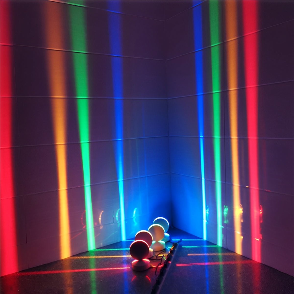 Modern Aluminum LED Accent Light for Hallways & Entryways – Adjustable Beam with Temperature & Color Options | Thomler