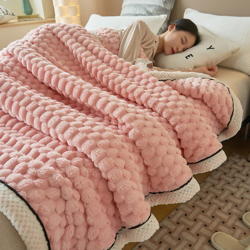 Reversible Plush Throw Blanket - Ultra Soft Coral Fleece - Queen & Full Size - Lightweight Polyester - Cozy Cover for Couch Sofa Bed | Thomler