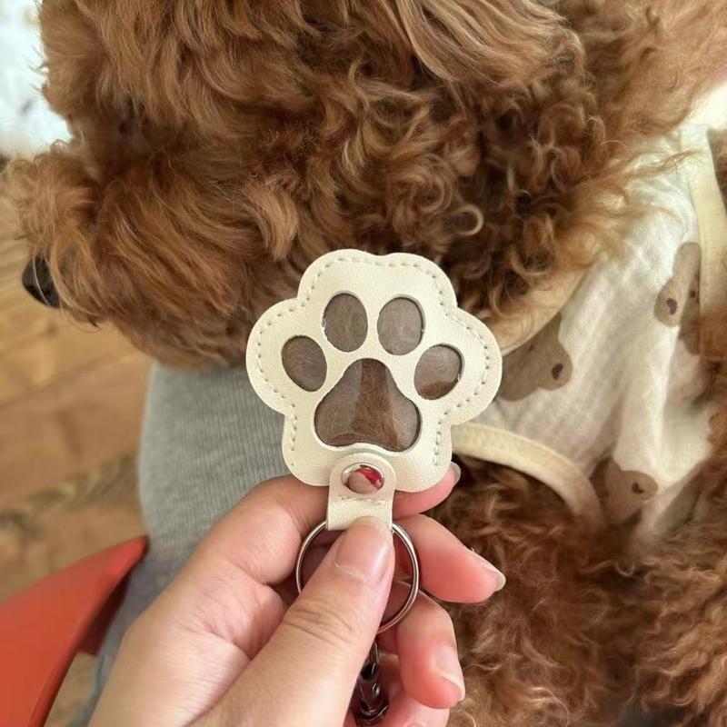 Pet Memorial Keychain with Hidden Keepsake Chamber – Leather Paw Print Charm for Dog & Cat Lovers | Thomler