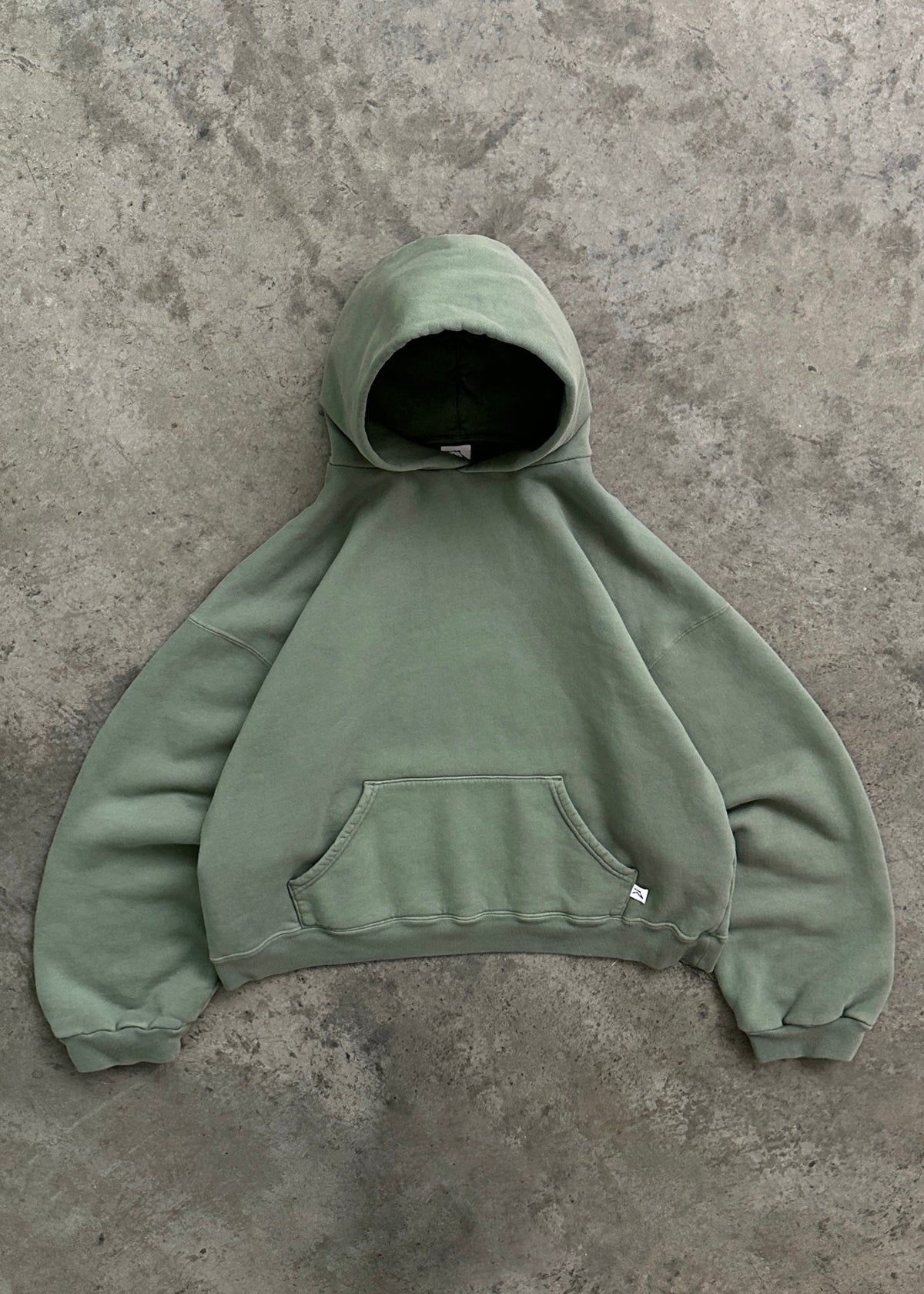 Relaxed-Fit Hooded Sweatshirt – Soft Fleece Pullover for Men & Women | Unisex Loungewear, Everyday Layering, Cozy Weekend Comfort | Thomler