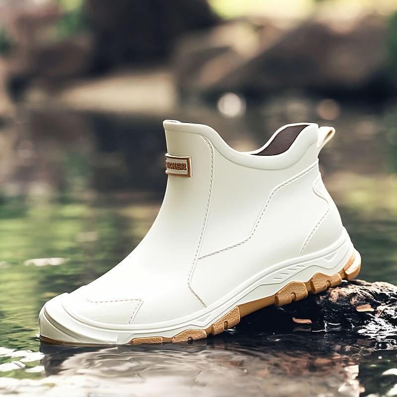 Waterproof Hiking Boots for Men & Women – All-Terrain Traction Outdoor Shoes for Trails, Camping & Wet Conditions | Thomler