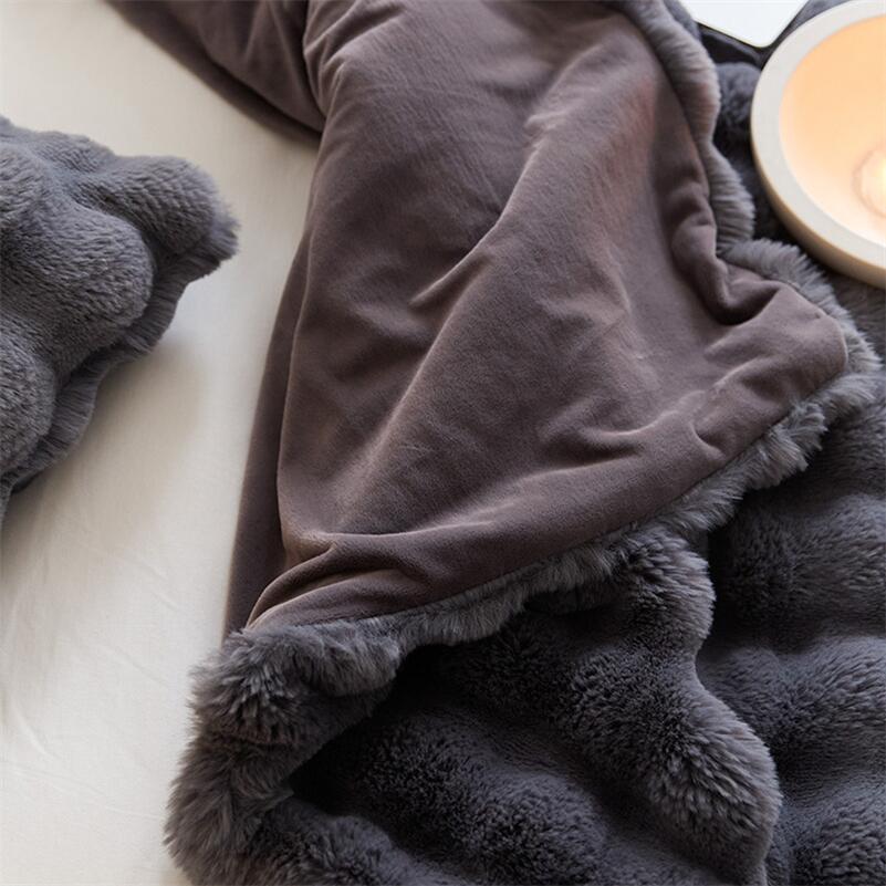 Plush Faux Fur Throw Blanket with Silky Soft Texture for Couch, Bed & Living Room Decor in Multiple Colors | Thomler