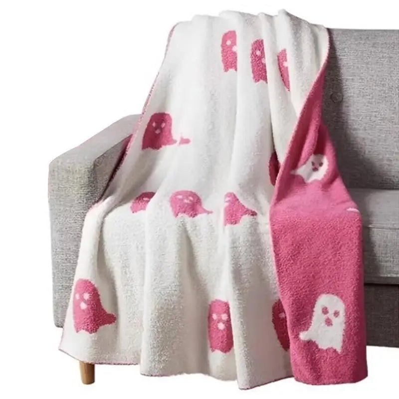 Reversible Chenille Throw Blanket with Playful Ghost Print – Soft Flannel Layer for Living Room & Bedroom | Thomler
