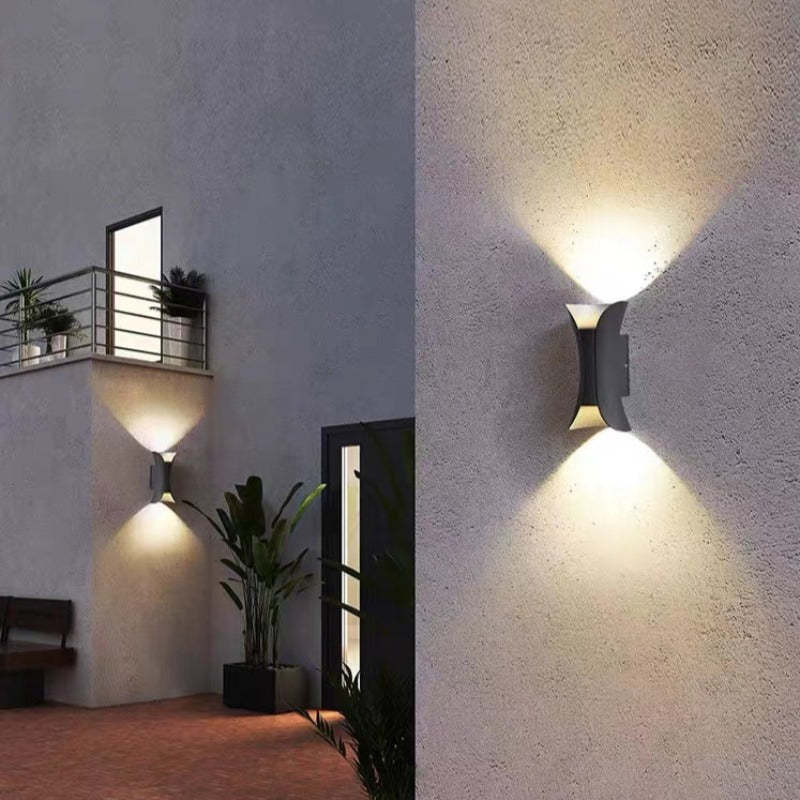 Waterproof Curved LED Outdoor Sconce Hardwired Wall Light for Patio Garden & Entryway | Thomler