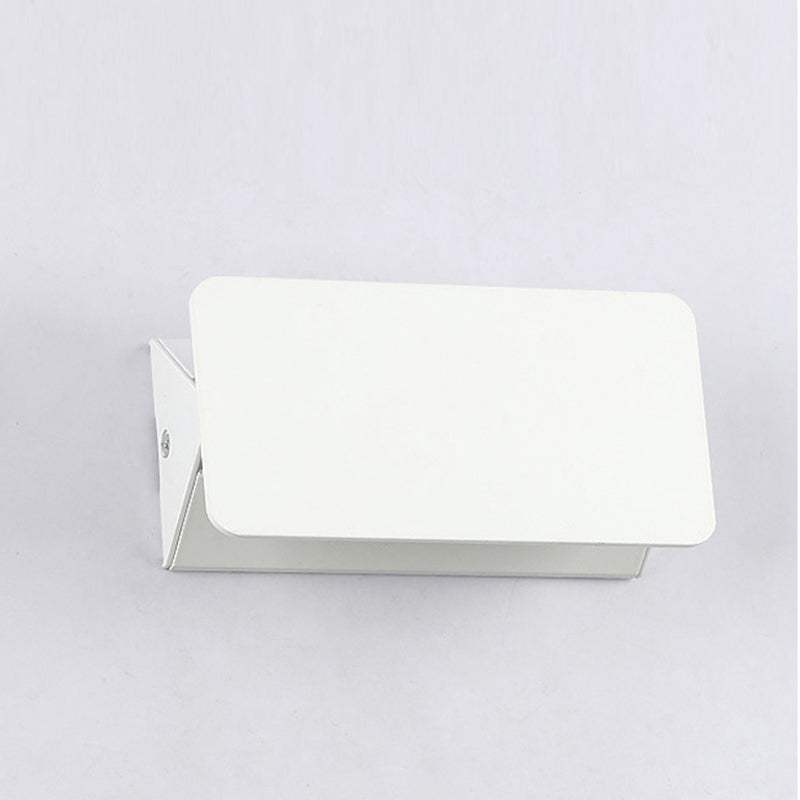 Adjustable Metal LED Wall Light with Pivoting Head for Living Room & Hallway Lighting | Thomler