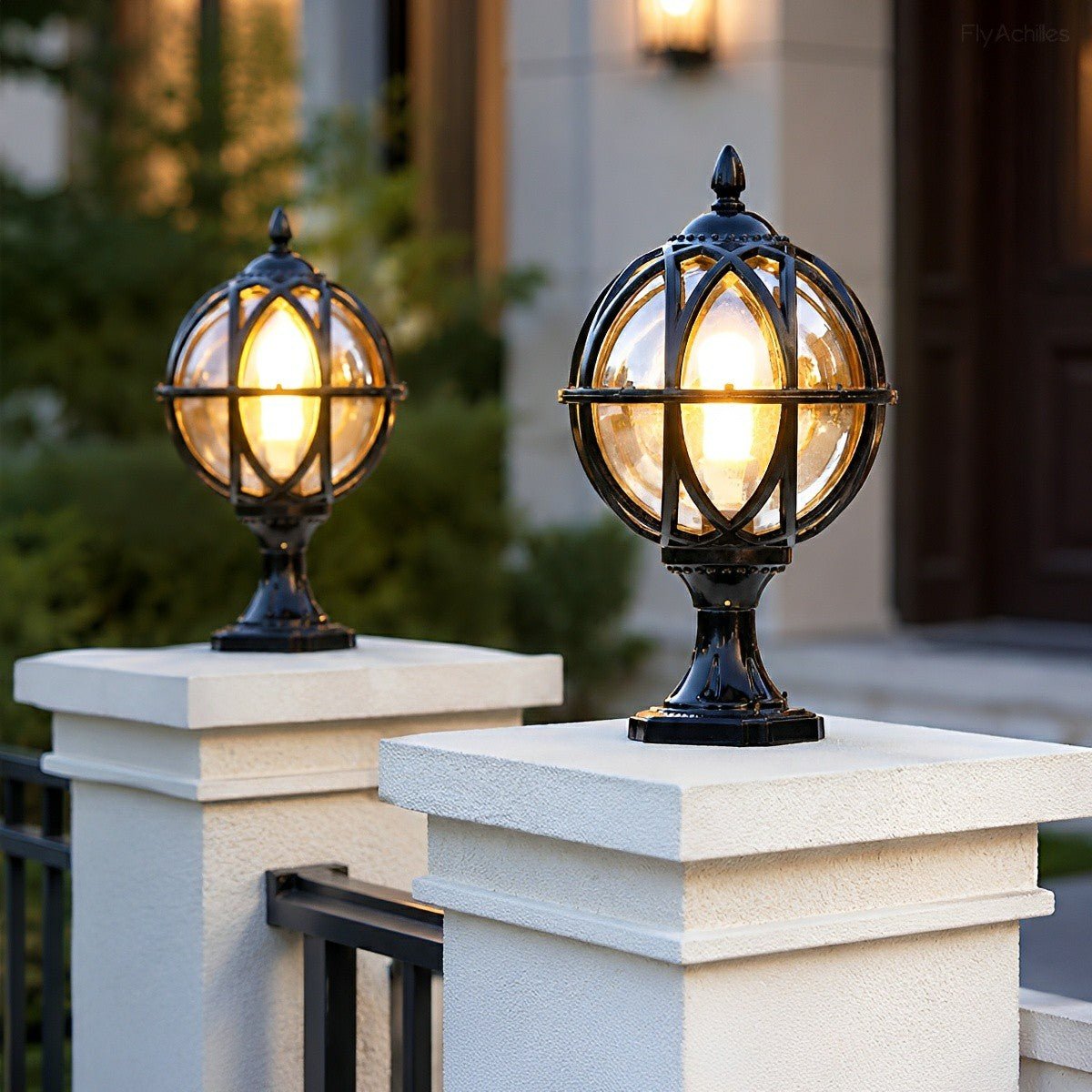 Spherical Pillar Cap Lantern for Decks, Patios & Fences – Weather-Resistant Orb Fixture | Thomler