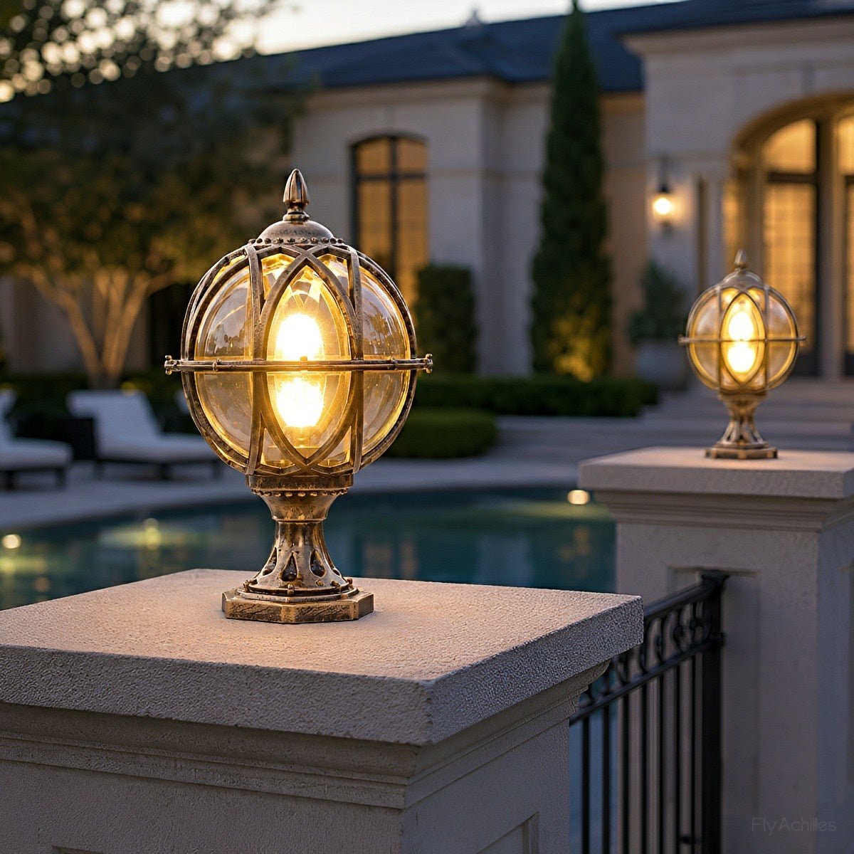 Spherical Pillar Cap Lantern for Decks, Patios & Fences – Weather-Resistant Orb Fixture | Thomler