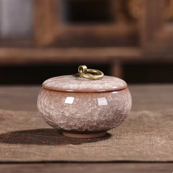 Handcrafted Ceramic Cremation Container for Dogs & Cats – Timeless Remembrance Vessel with Sealing Top | Thomler