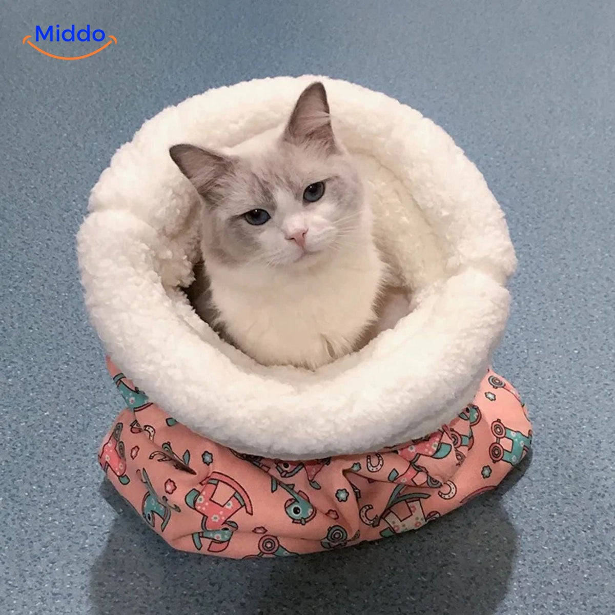Enclosed Cat Sleeping Bag Bed – Plush Hooded Pet Cave for Warmth & Security | Thomler