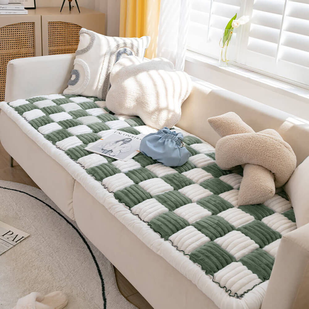 Chenille Pet Blanket with Non-Slip Backing – Plush Furniture Protector for Dogs & Cats – Machine Washable Couch Cover | Thomler