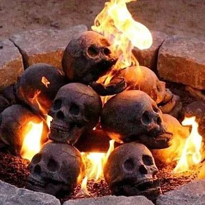 Ceramic Skull Fire Ornament – Reusable Halloween Campfire & Pit Decor for Spooky Outdoor Gatherings | Thomler