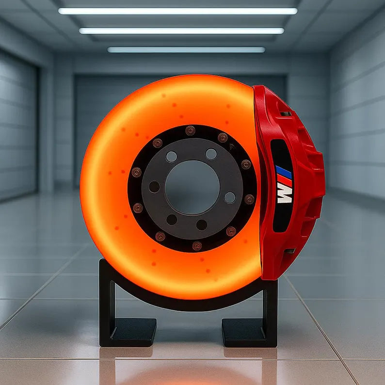 Brembo Bremssattel & Scheibe Modell, Ambient Licht mit Wireless Charging