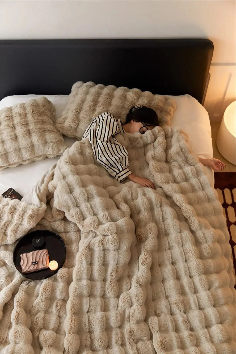 All-Season Throw Blanket for Couch Bed Sofa Year-Round Warmth Soft Fleece Cover Machine Washable Home Comfort | Thomler