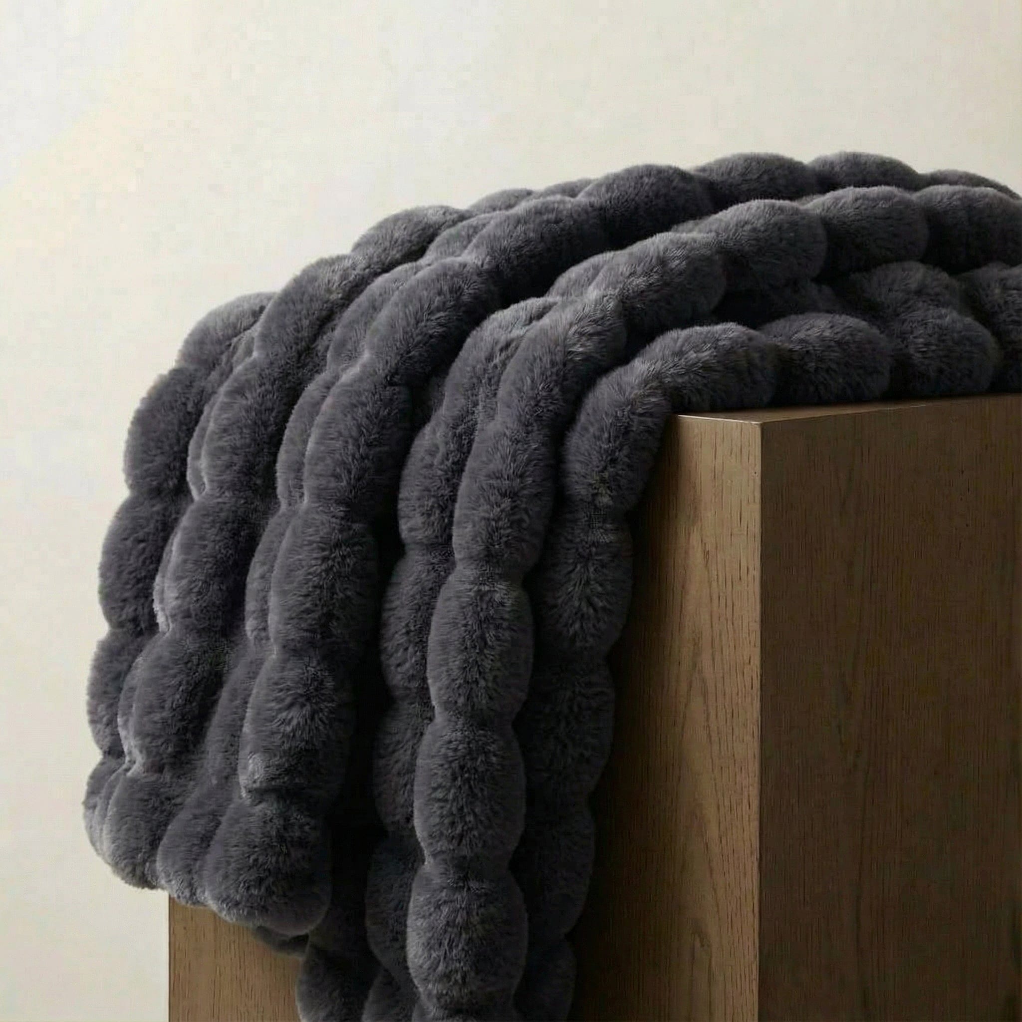 Plush Faux Fur Throw Blanket with Silky Soft Texture for Couch, Bed & Living Room Decor in Multiple Colors | Thomler