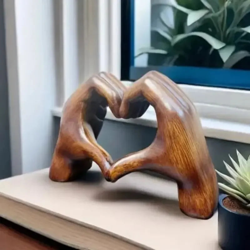 Carved Wooden Heart Sculpture – Natural Grain Accent Piece for Living Room, Bedroom or Office | Thomler