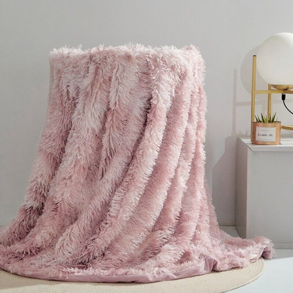 Reversible Plush Synthetic Fur Throw – Year-Round Warmth & Silky Softness for Couch, Bed & Travel | Thomler