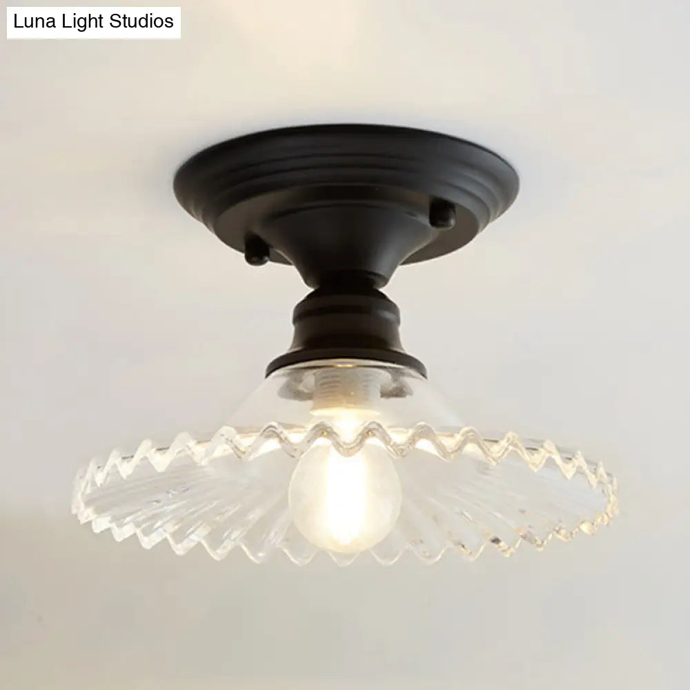 Ribbed Glass Ceiling Light – Single-Bulb Close-to-Ceiling Fixture with Scalloped Edge for Kitchen, Hallway & Bedroom | Thomler