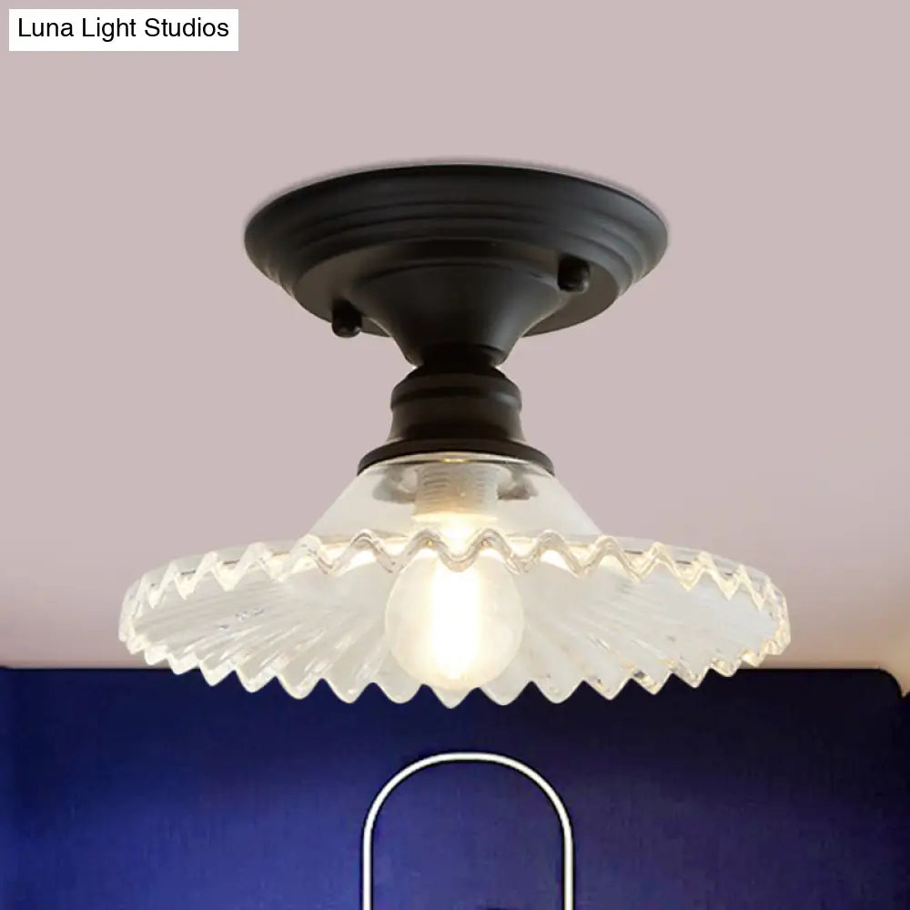 Ribbed Glass Ceiling Light – Single-Bulb Close-to-Ceiling Fixture with Scalloped Edge for Kitchen, Hallway & Bedroom | Thomler