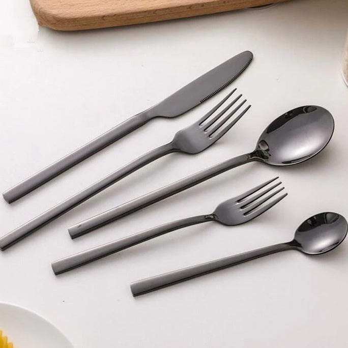 Cutlery Set 30 Piece 18/10 Stainless Steel Gold Dining Table Flatware Service For 6 Dishwasher Safe Modern Utensils | Thomler