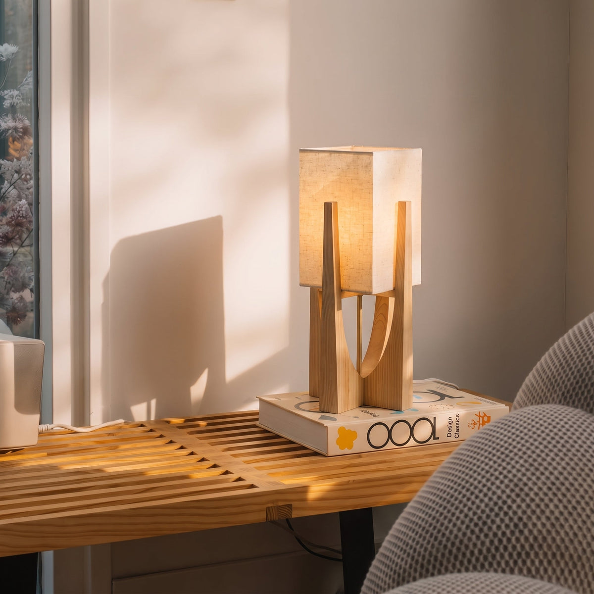 Japanese-Inspired Floor Lamp with Fabric Shade & Wood Base – Warm LED Accent for Living Room, Bedroom & Reading Nook | Thomler
