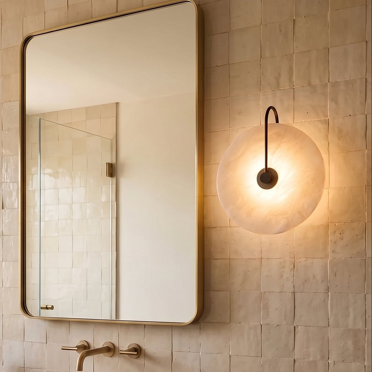 Natural Alabaster LED Wall Sconce – Stone Circle Light with Black or Gold Frame – Warm Glow Accent Lamp for Bedroom Hallway Living Room | Thomler