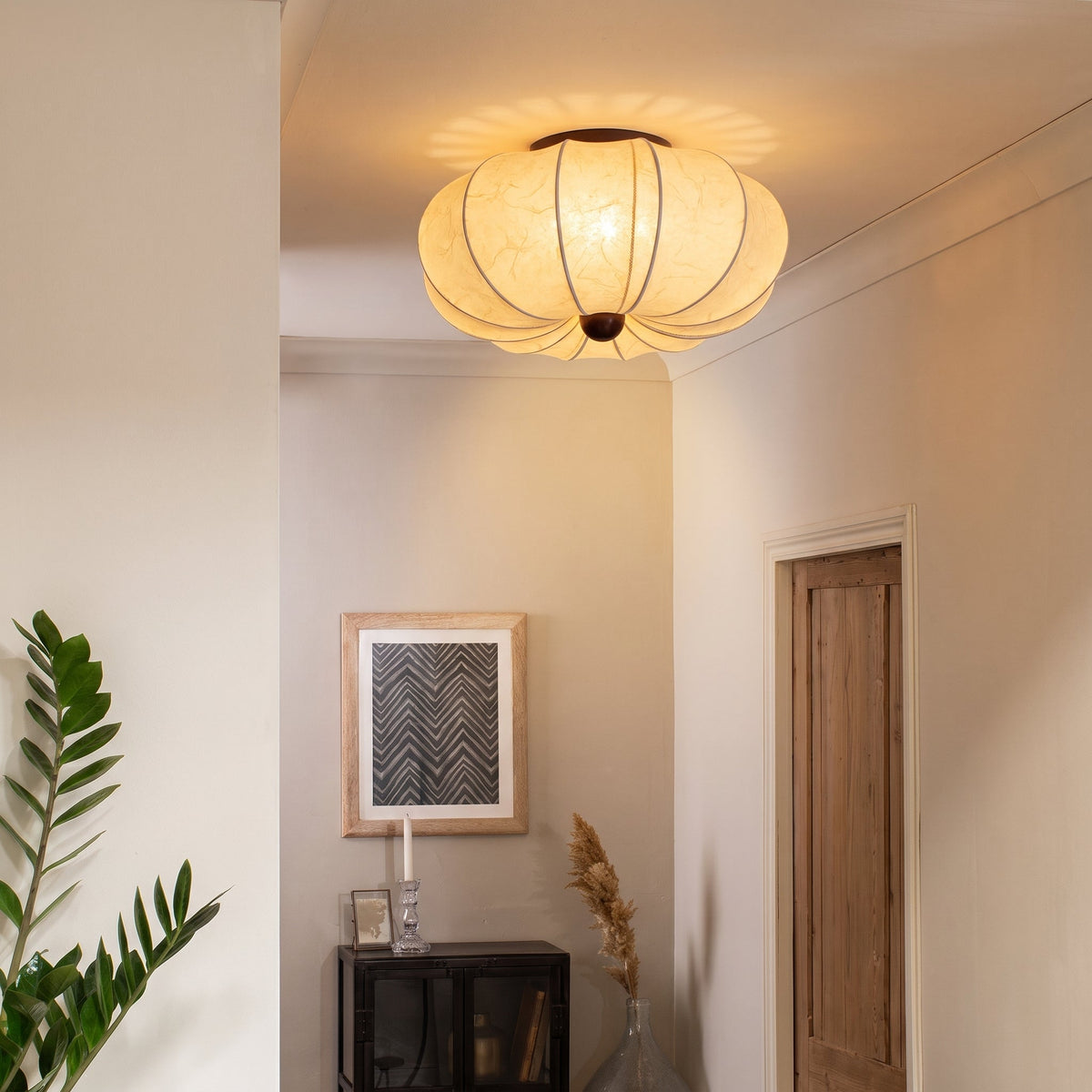 Fabric Flush Mount Ceiling Light – Round Drum Shade with LED – Classic Ceiling Fixture for Bedroom, Living Room, Hallway – Modern | Thomler