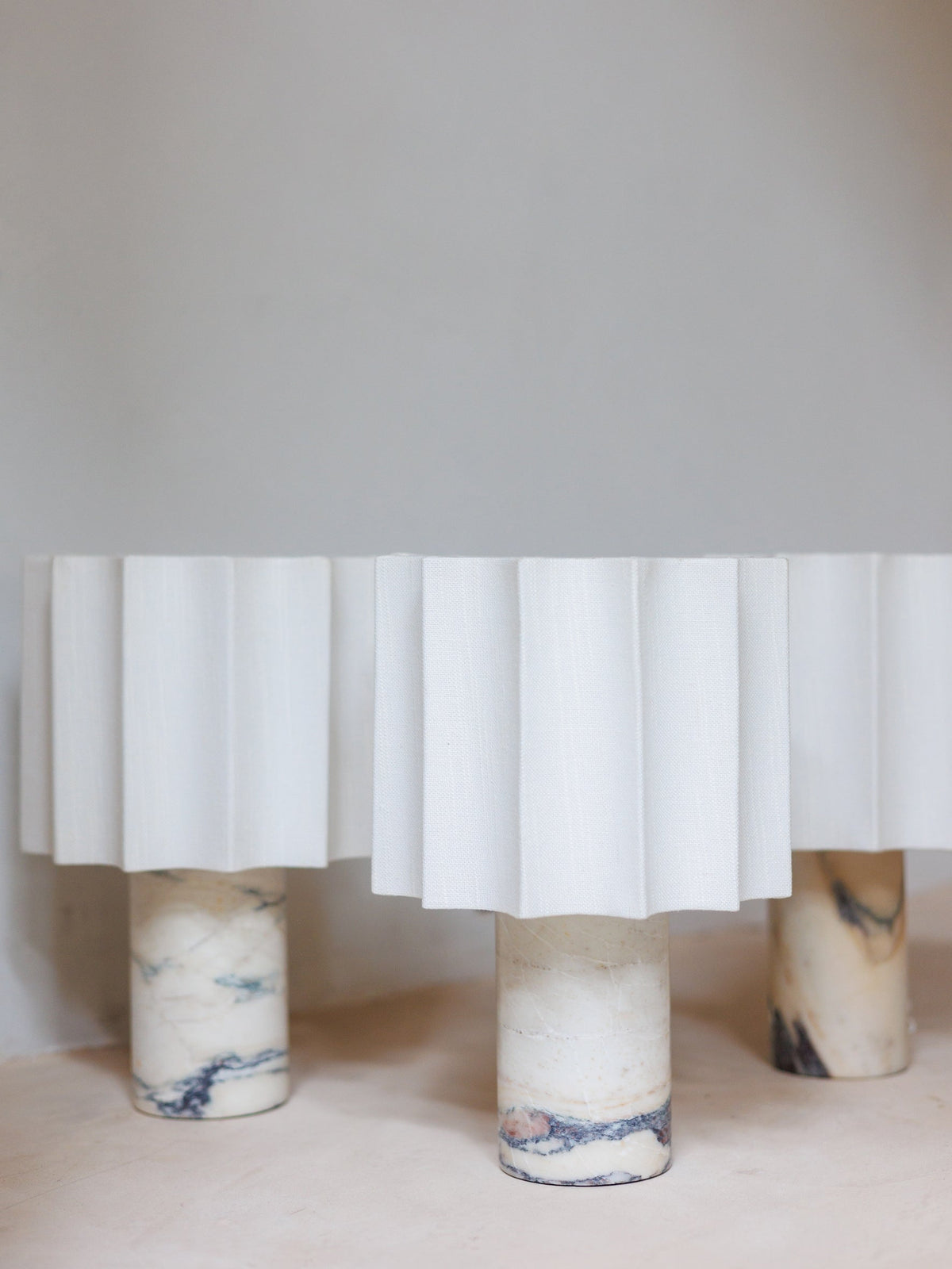 Battery-Powered LED Accent Light with Stone Base and Fabric Diffuser for Tabletops | Thomler