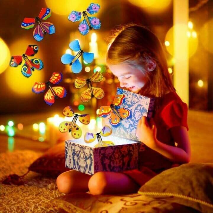 Wind-Up Flying Butterfly Surprise for Greeting Cards & Books | Novelty Gift Toy for Weddings Parties Birthdays | Thomler