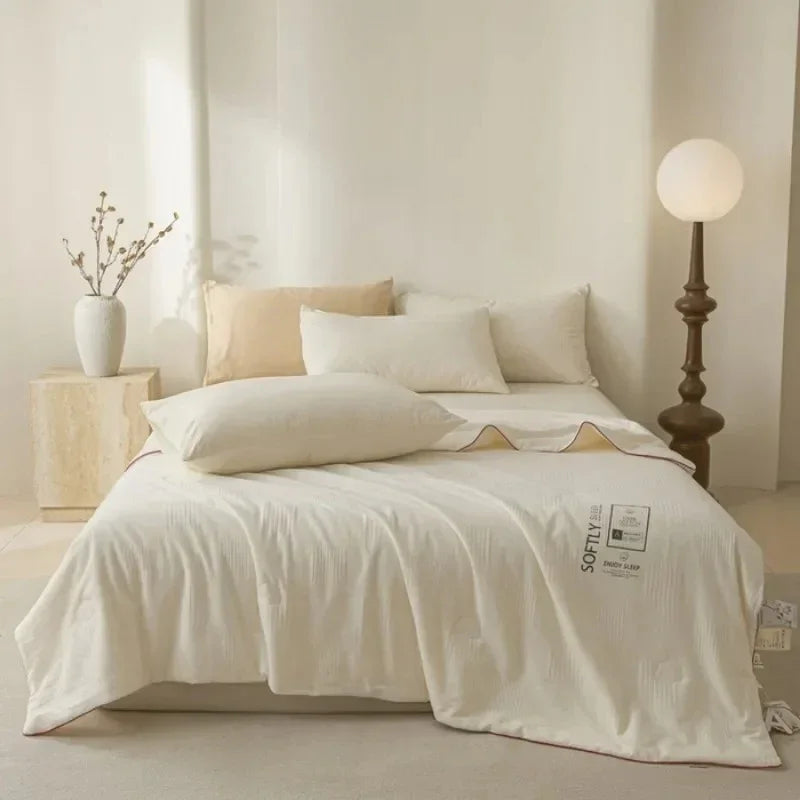 Quilted Year-Round Bedspread with Textured Weave Detail – Twin to King | Thomler