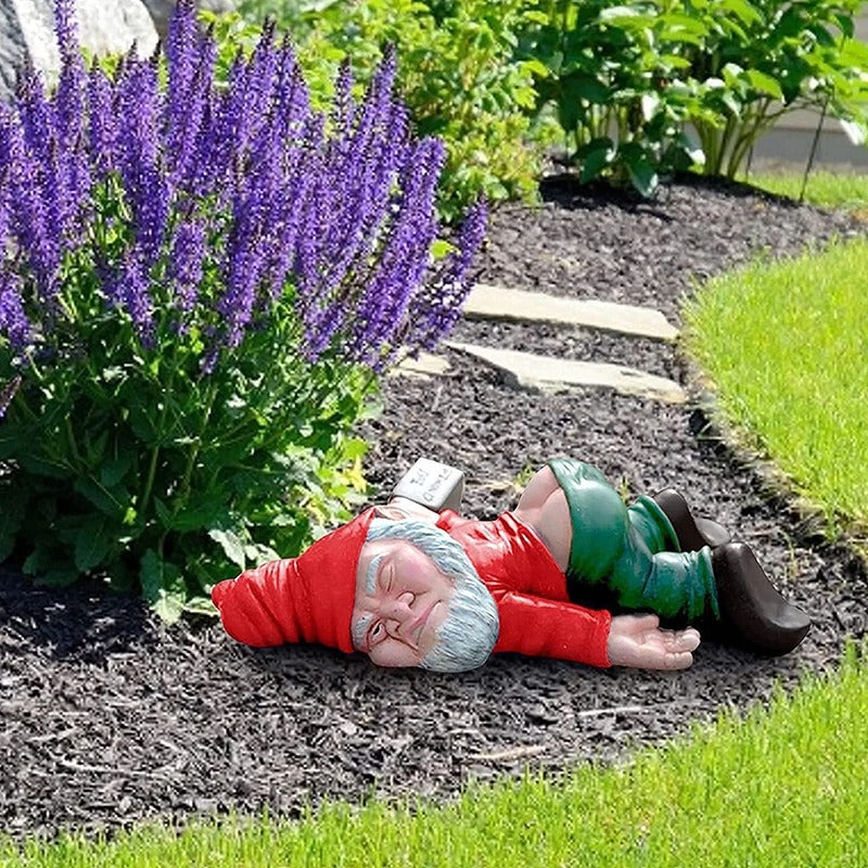 Tipsy Garden Gnome Statue with Bottle – Resin Outdoor Figurine for Yard Patio Porch – Funny Drunk Gnome Lawn Ornament Weather-Resistant | Thomler