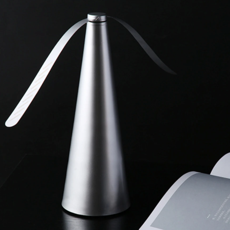 Battery-Powered Tabletop Fly Deterrent Fan with Light-Refraction Technology for Outdoor Dining, Picnics & Patios | Thomler