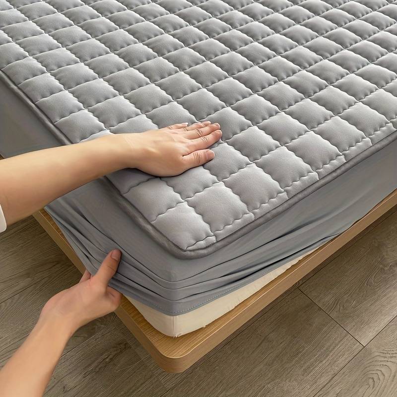 Breathable Mattress Protector Cover – Waterproof, Hypoallergenic, Soft Fitted Sheet for Twin, Full, Queen & King Beds | Thomler