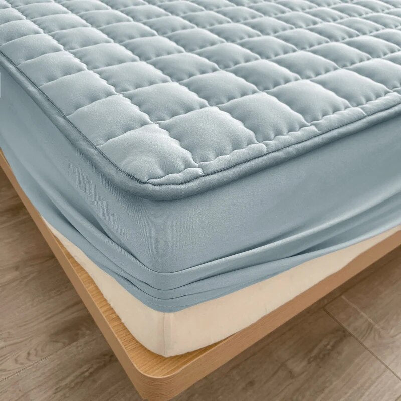 Breathable Mattress Protector Cover – Waterproof, Hypoallergenic, Soft Fitted Sheet for Twin, Full, Queen & King Beds | Thomler