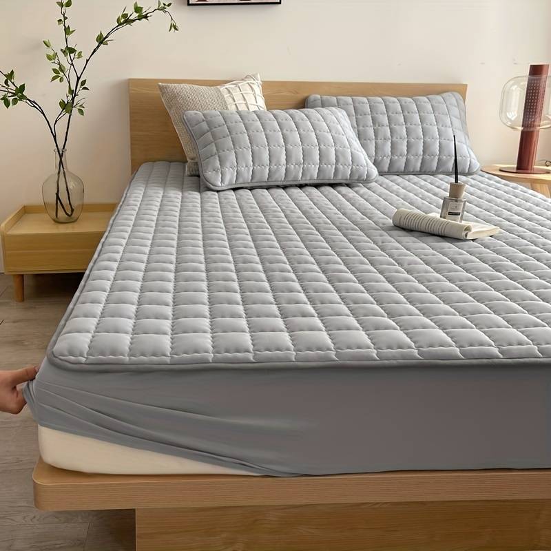Breathable Mattress Protector Cover – Waterproof, Hypoallergenic, Soft Fitted Sheet for Twin, Full, Queen & King Beds | Thomler