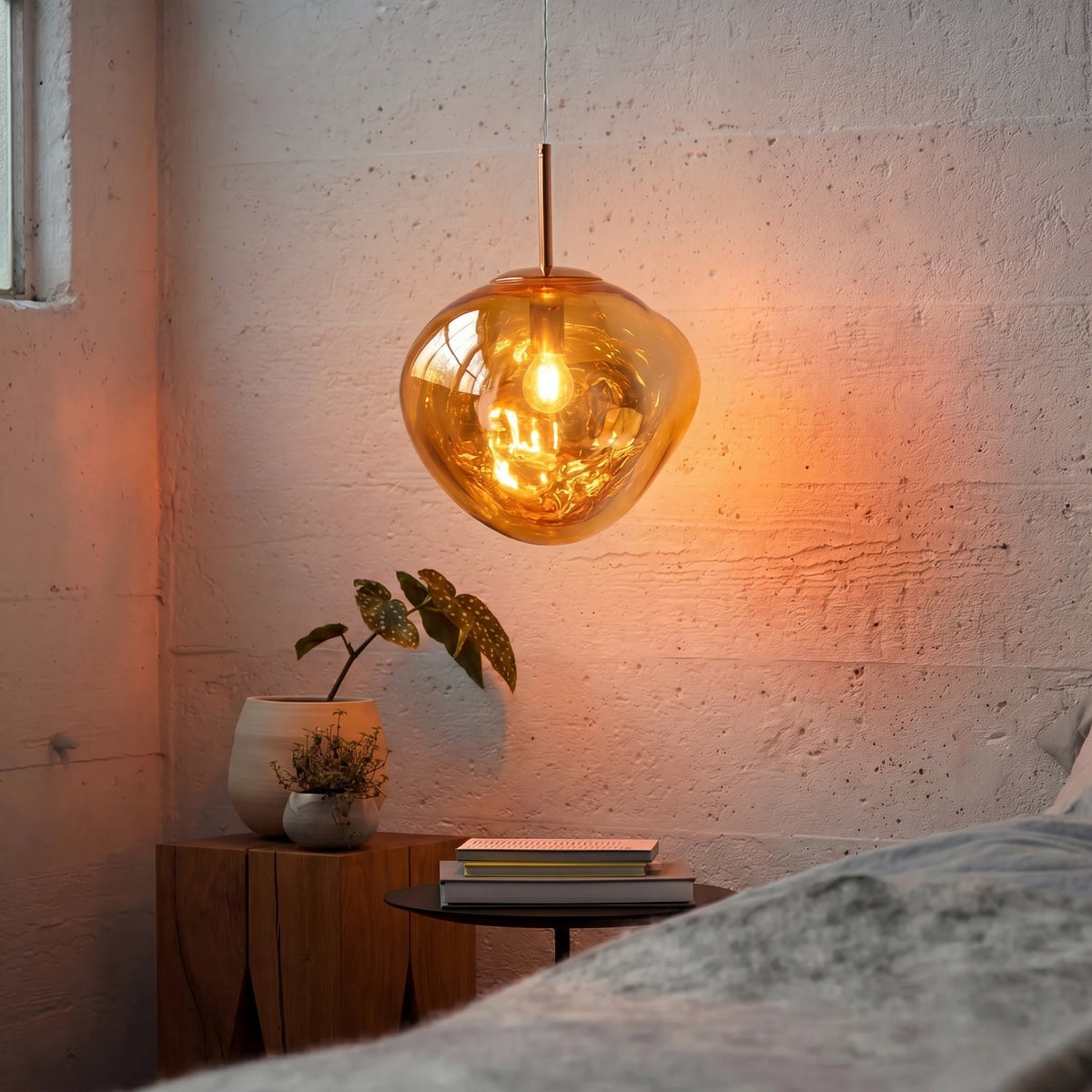 Reflective Globe Pendant Light with Molten Core Glow – Modern Acrylic LED Ceiling Lamp for Dining Room, Kitchen Island, Entryway – Warm | Thomler