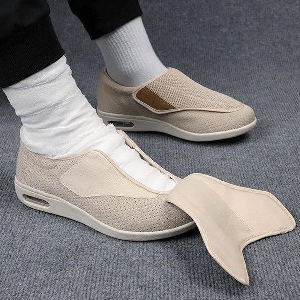 Wide-Width Sneakers for Daily Support – Padded Insole Lace-Up Casual Shoes for Men & Women | Thomler