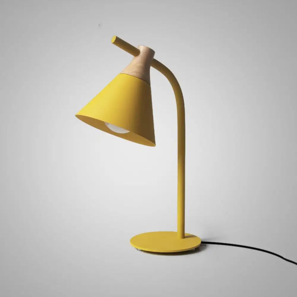 Adjustable Desk Lamp with Cone Shade – Metal Gooseneck Reading Light for Nightstand, Bedroom & Home Office | Thomler