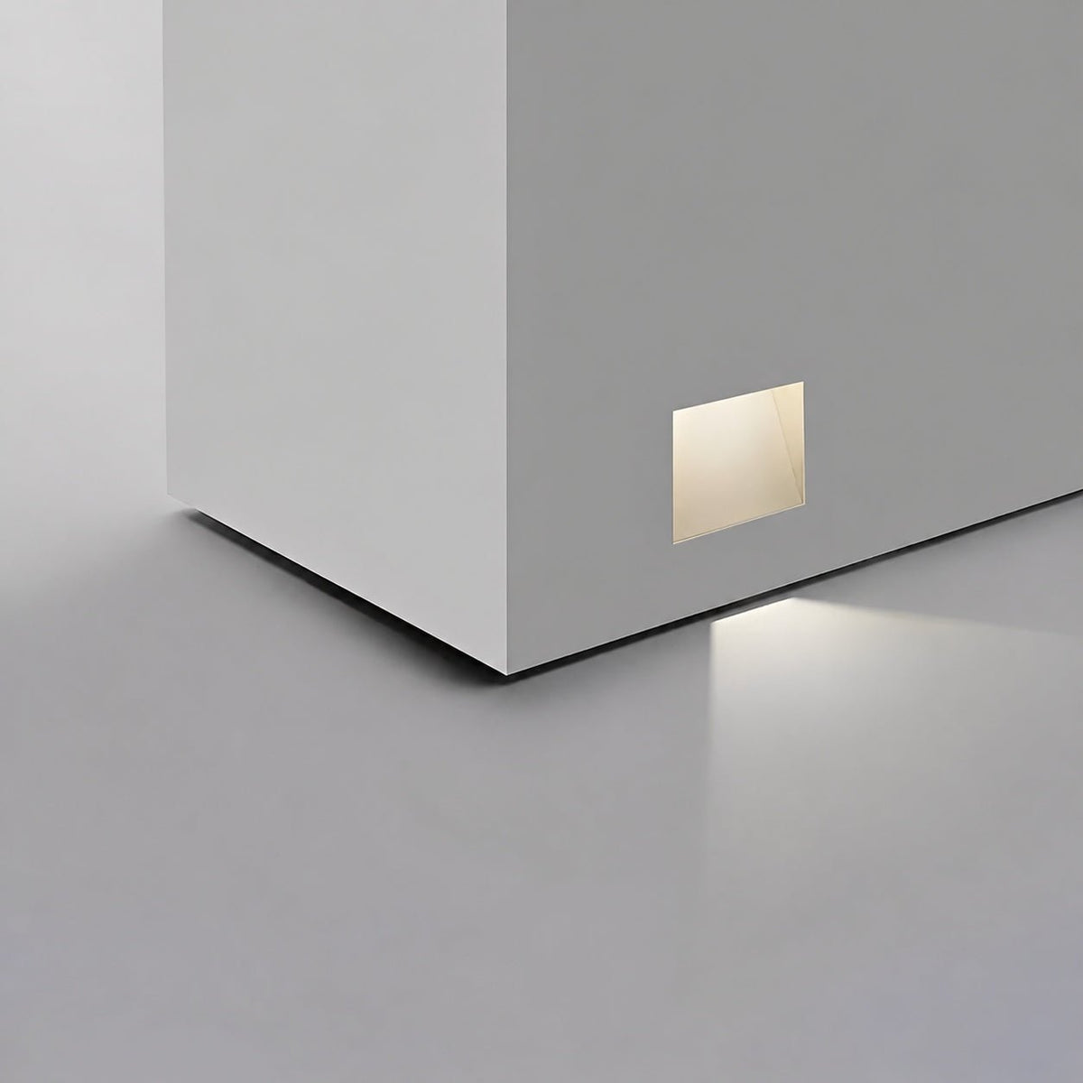 Aluminum Sensor-Activated LED Step Light for Hallway & Stairway – Flush-Mount Wall Fixture | Thomler