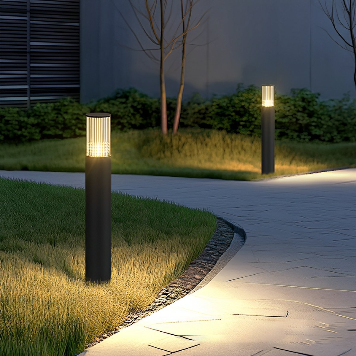 Black Aluminum LED Column Bollard for Pathway & Driveway Lighting – IP65 Weather Resistant, 3000K Glow, 7W Hardwired, for Garden Yard Villa | Thomler